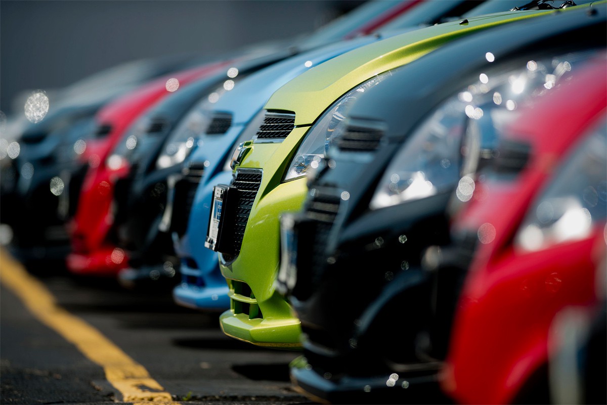 Москвичи в апреле приобрели 20,5 тыс. новых легковых автомобилей, из них 17,4% - в кредит