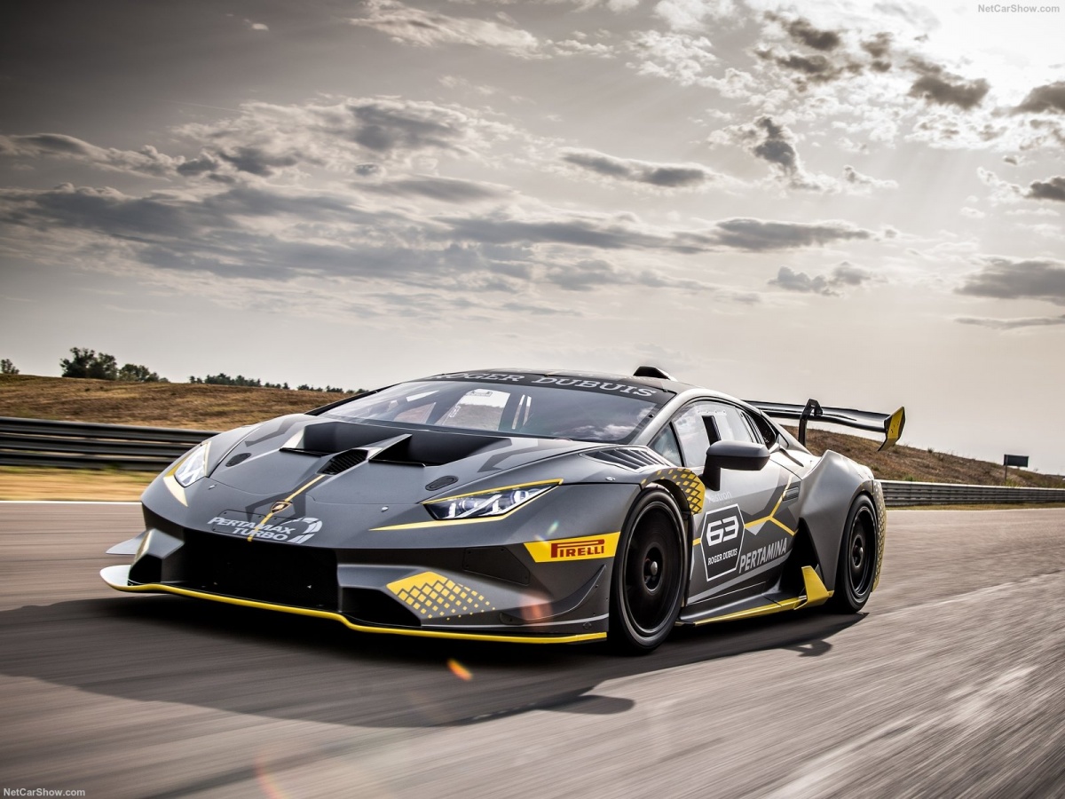 Lamborghini-Huracan_Super_Trofeo_Evo_Racecar-2018-1600-01.jpg
