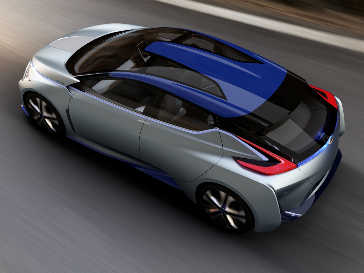 Nissan Leaf-2: карбоновый, автономный, индуктивный