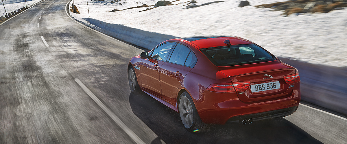 Jaguar XE 2.0d AWD Jaguar XE 2.0d AWD