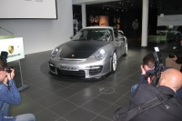 Porsche представила свой самый динамичный автомобиль (видео)