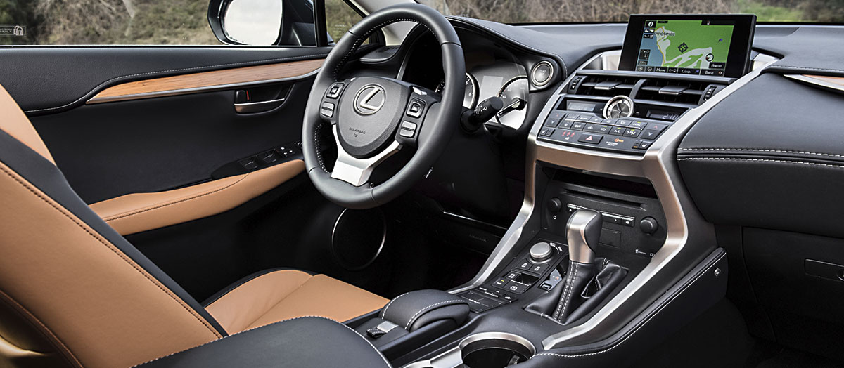 Lexus int