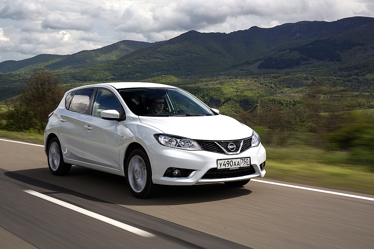 Тест-драйв Nissan Tiida: Tiida я, да мы с тобой