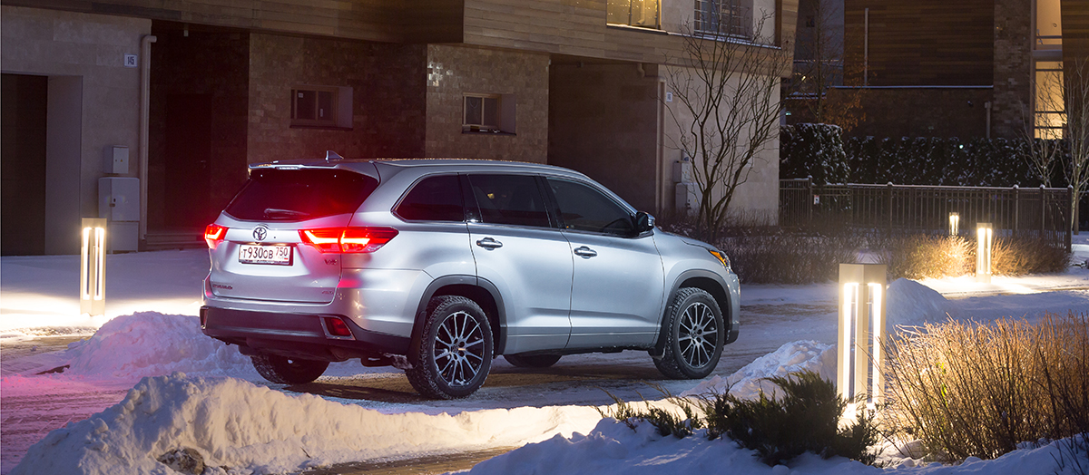 Toyota Highlander_02