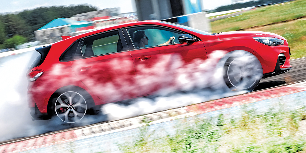 Hyundai i30N: В погоне за оборотнем