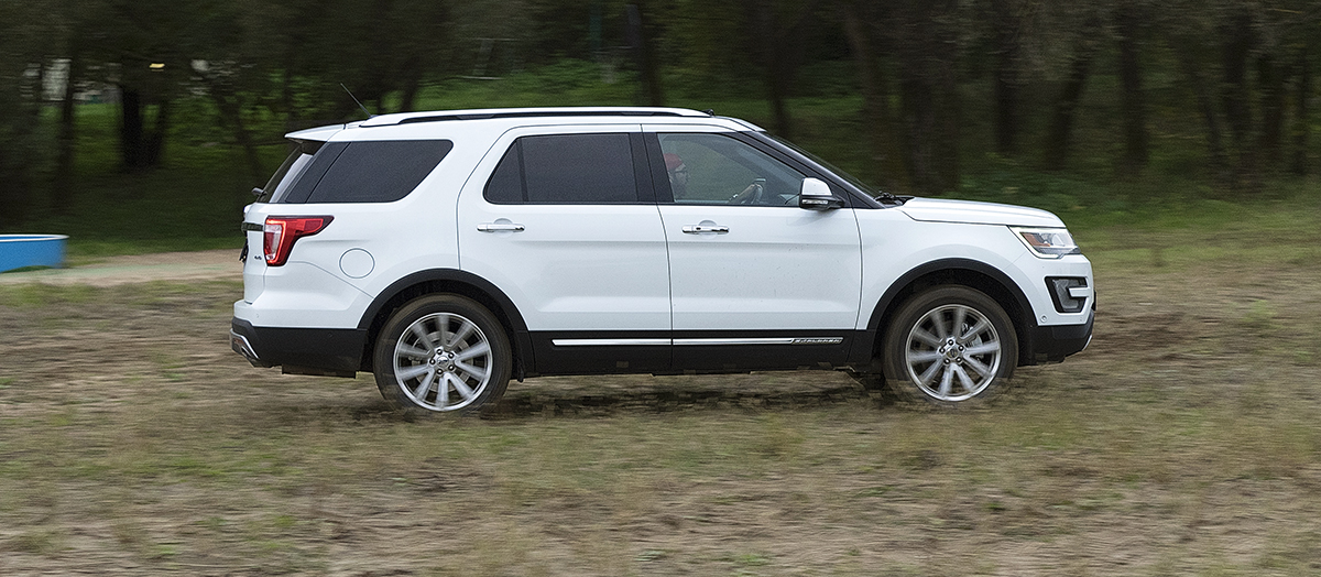 Тест-драйв Ford Explorer: Teddy Bear