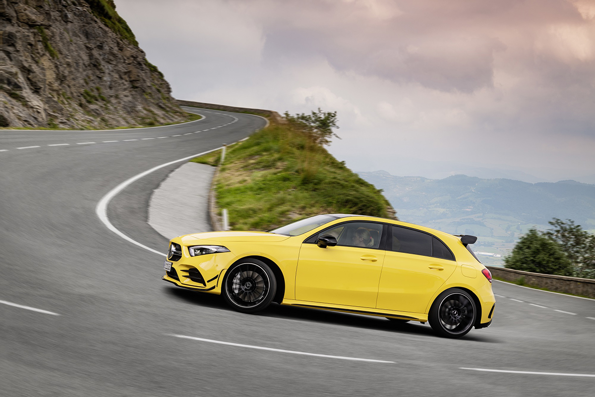 Mercedes-AMG A 35 4Matic: маленький, но ещё какой удаленький Mercedes-AMG A 35 4Matic: маленький, но ещё какой удаленький