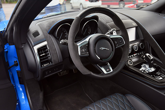 Jaguar F-type SVR Jaguar F-type SVR