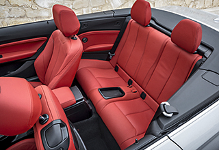1St_BMW2_salon_11_.jpg 1St_BMW2_salon_11_.jpg