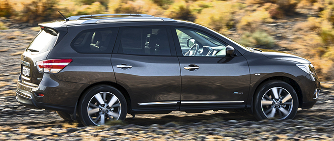 1St_Nissan_Pathfinder_24_.jpg