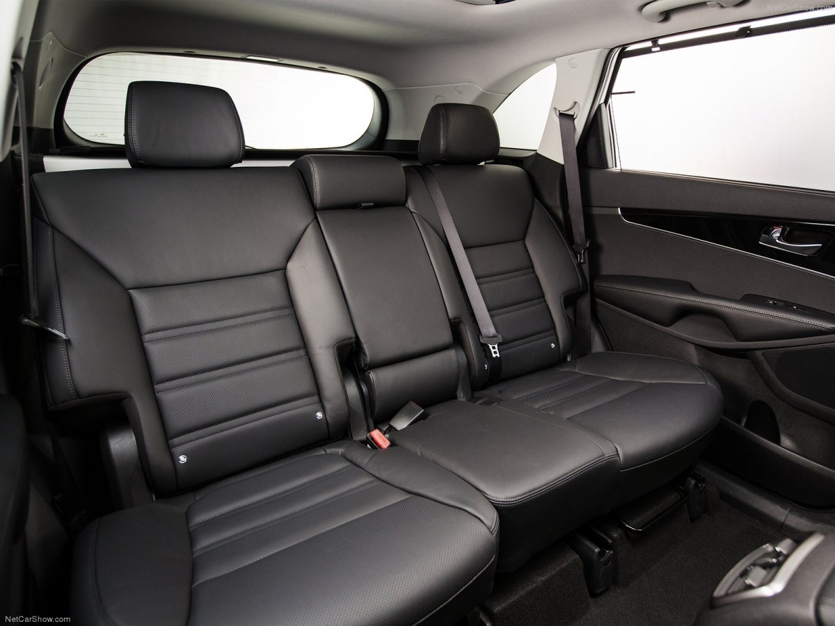 Kia-Sorento_2015_1600x1200_wallpaper_15.jpg