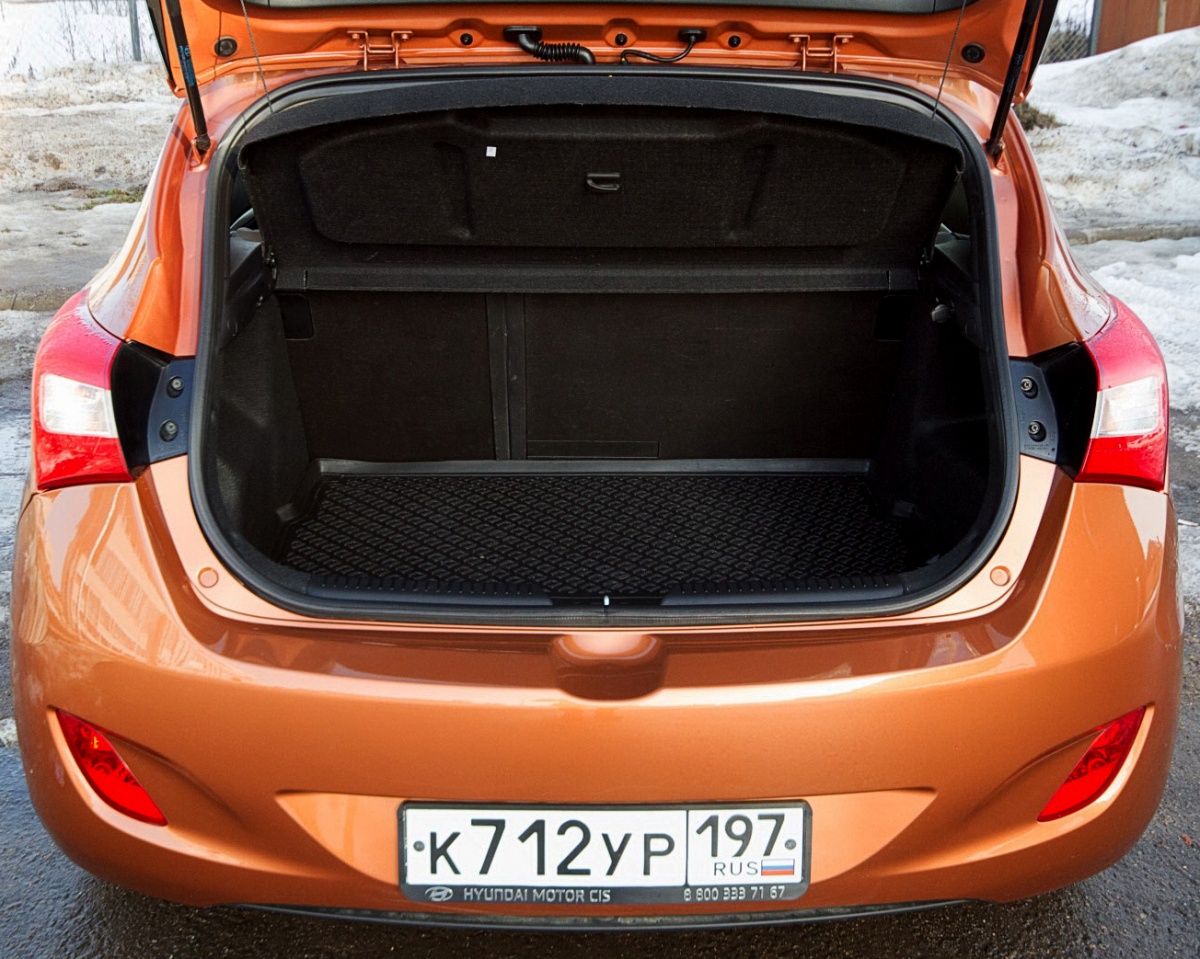 Hyundai i30 Hyundai i30