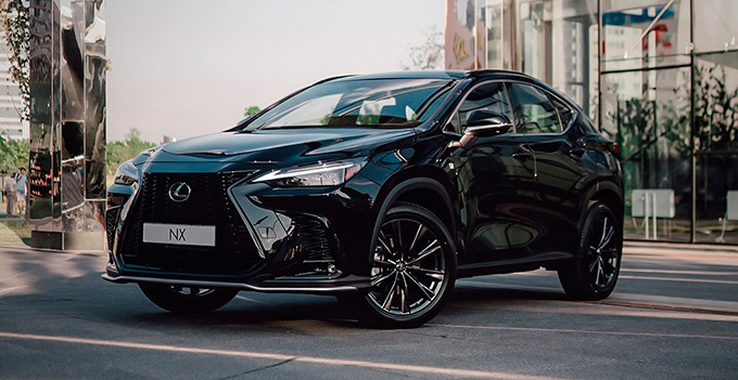 Стартовали продажи совершенно нового Lexus NX