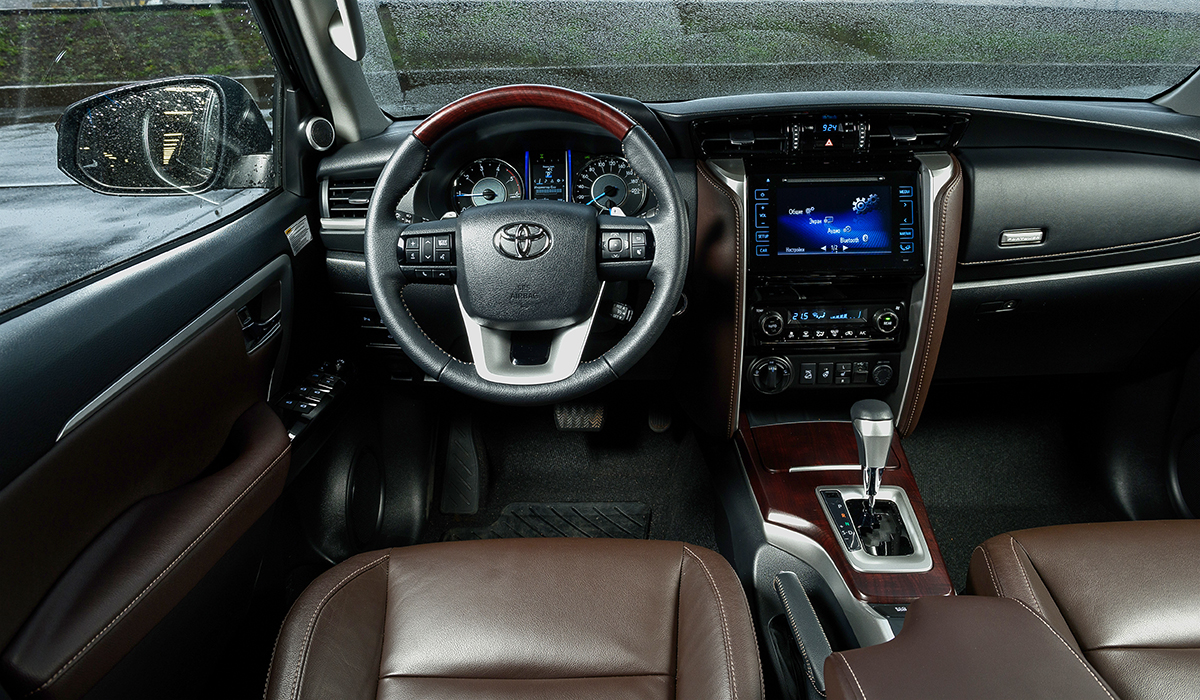 Toyota Fortuner Toyota Fortuner