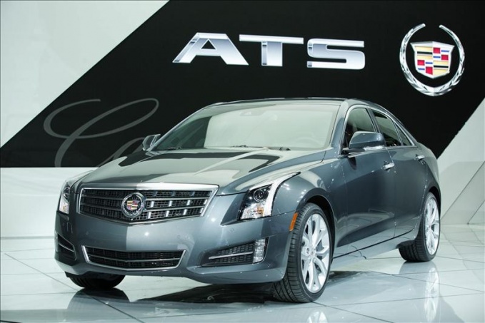 Cadillac ATS - лучший легковой 2012