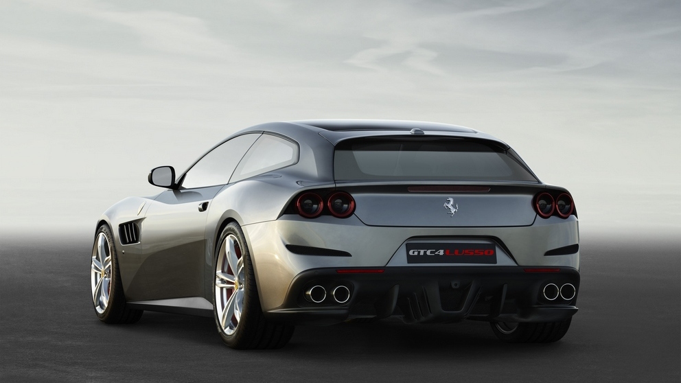 Ferrari GTS4Lusso будет ставить новый рекорд Нюрбургринга