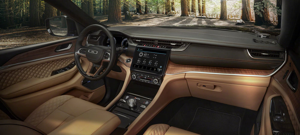 Новинка от Jeep: представлена новая генерация Grand Cherokee Новинка от Jeep: представлена новая генерация Grand Cherokee