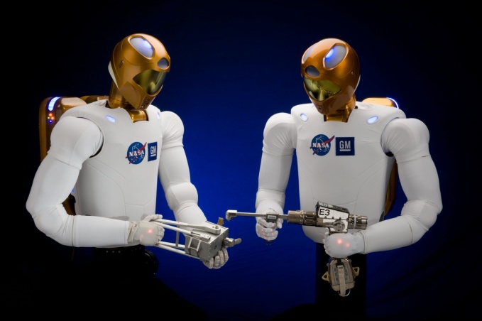 Robonaut 2 (R2)