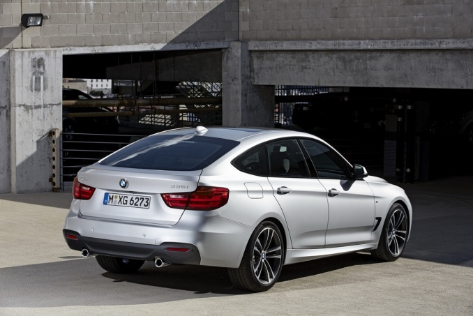 Это вторая BMW в таком необычном кузове после модели 5-Series GT, которая так и не добилась широкого признания