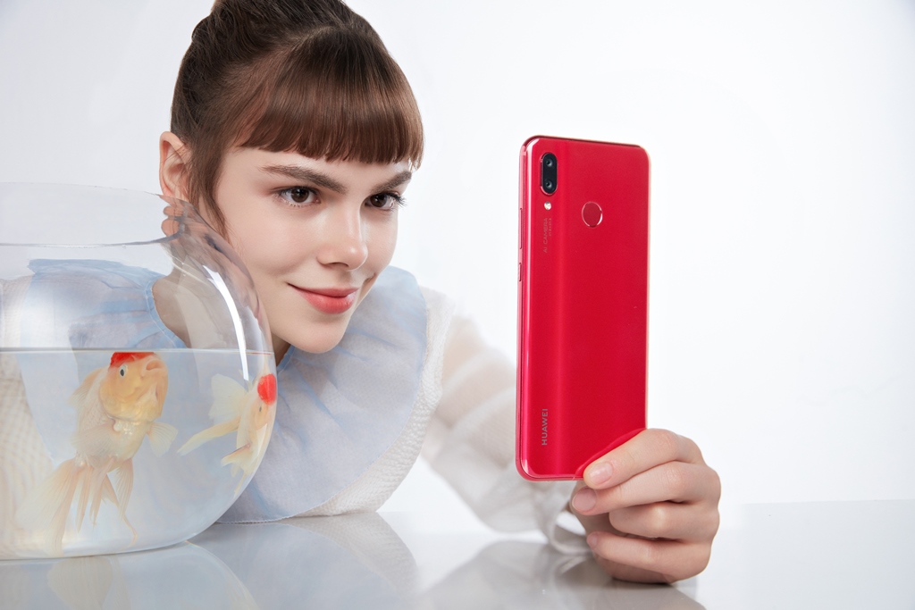 Huawei nova 3 Huawei nova 3