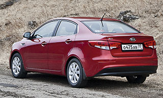 Kia_Rio_12_.jpg