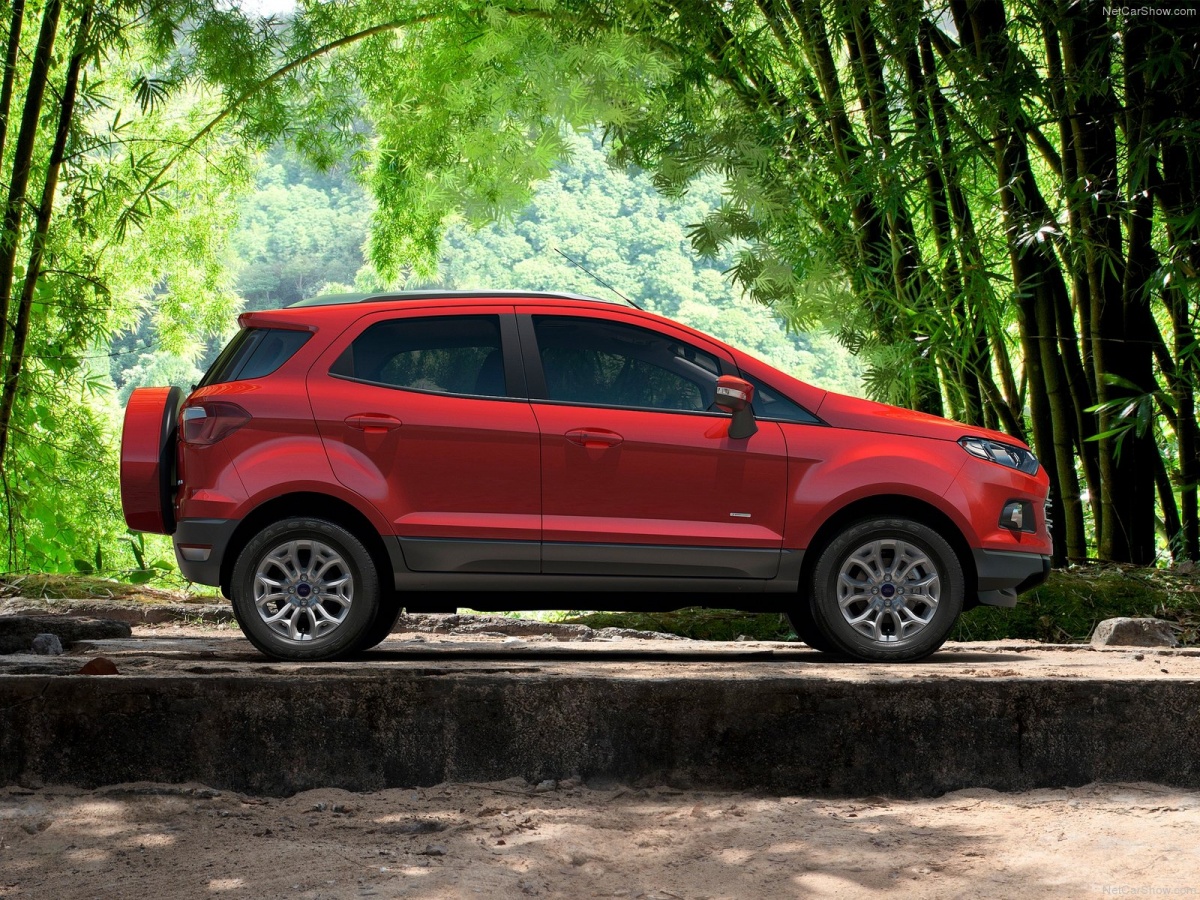 Ford-EcoSport-2013-1600-07.jpg