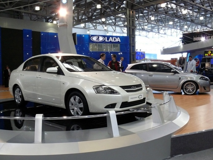 Концептуальные седан Lada 2116 и спортивный хэтчбек класса «С»