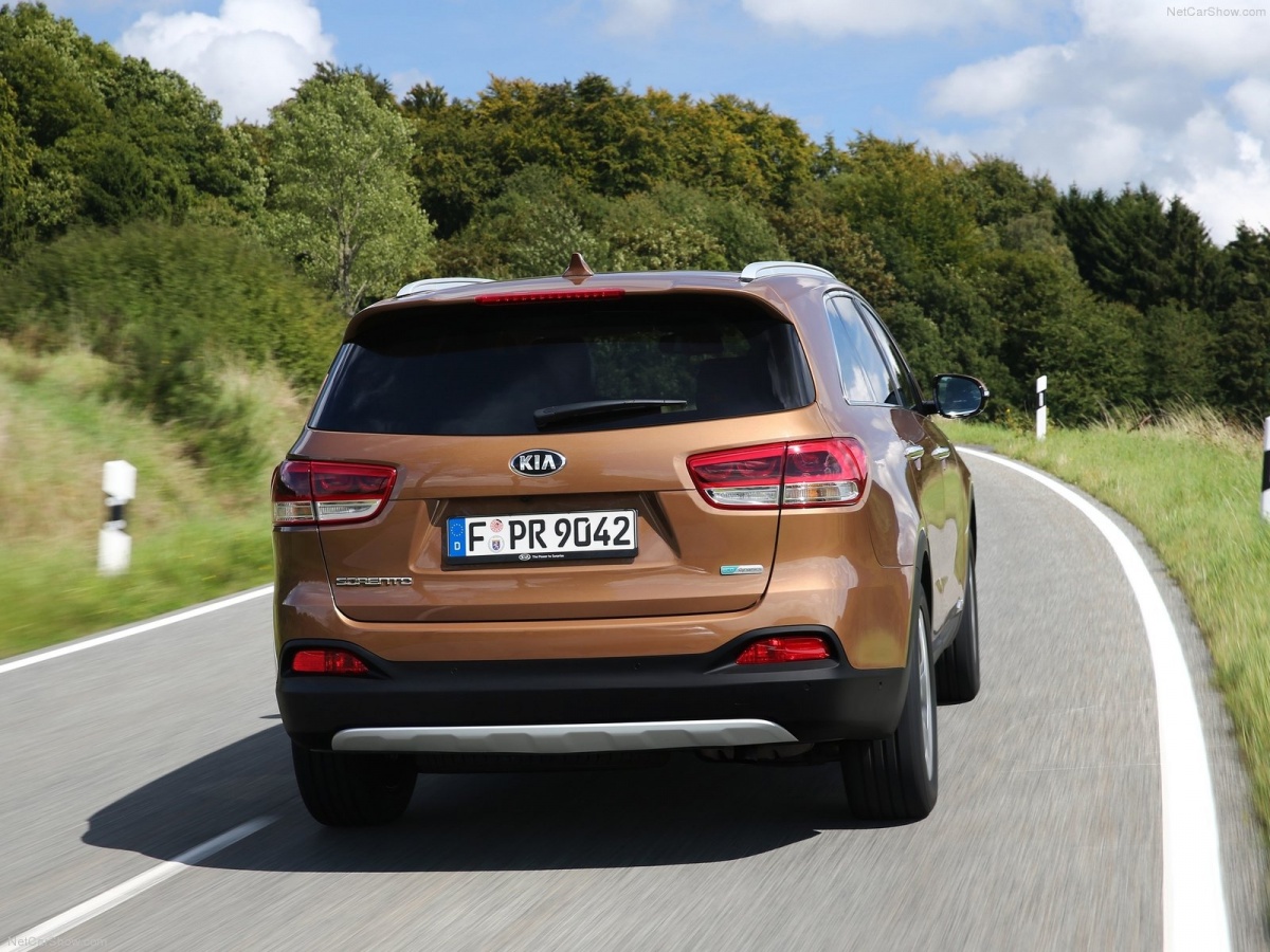 Kia-Sorento_2015_1600x1200_wallpaper_05.jpg