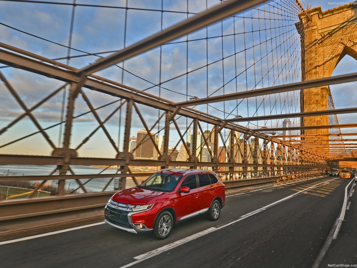 Mitsubishi-Outlander-2016-1280-17.jpg Mitsubishi-Outlander-2016-1280-17.jpg
