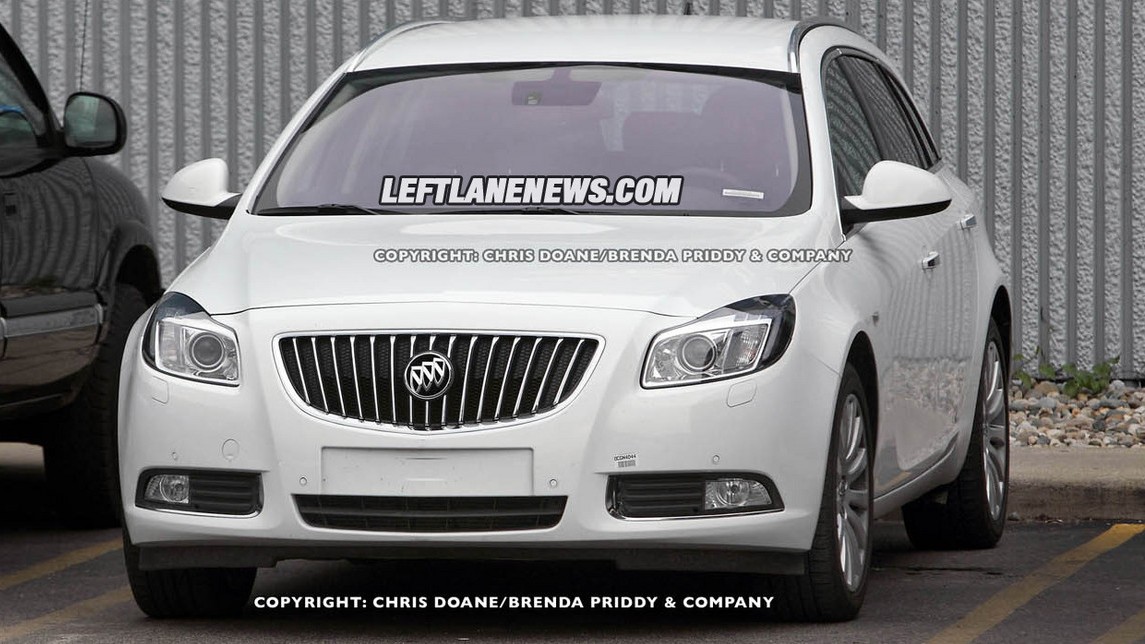 В США появится универсал Opel Insignia с шильдиком Buick