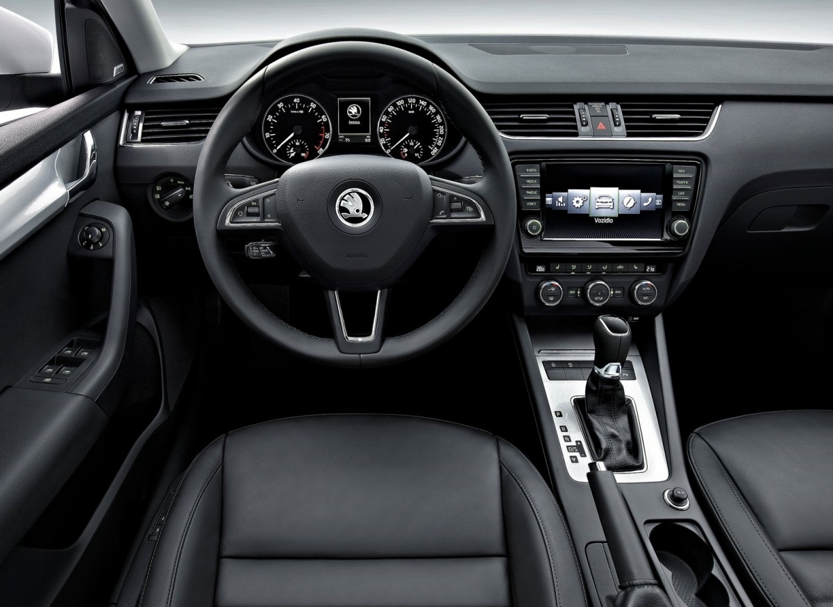 Skoda-Octavia-2013-1600-2b.jpg Skoda-Octavia-2013-1600-2b.jpg