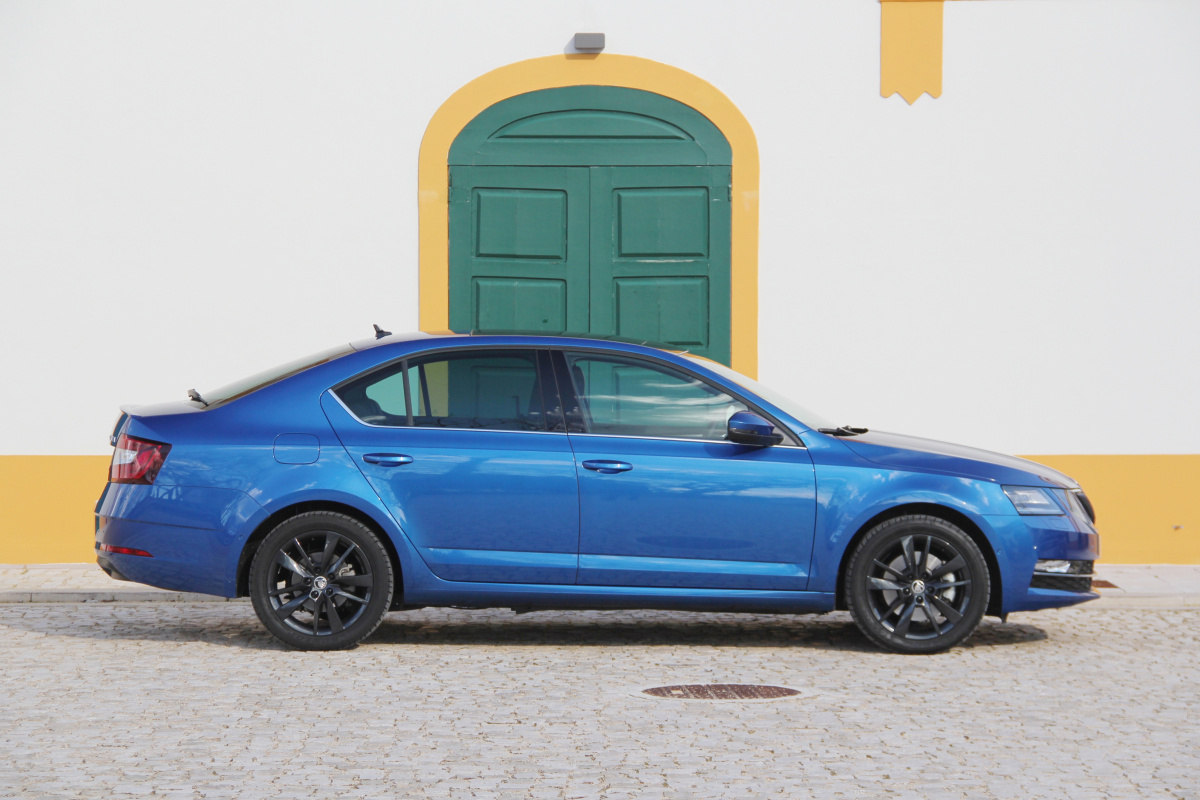 skoda_octavia_122.jpeg skoda_octavia_122.jpeg