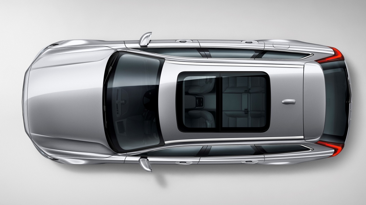 173850_Volvo_V90_Studio_bird_s_eye_view (1).jpg