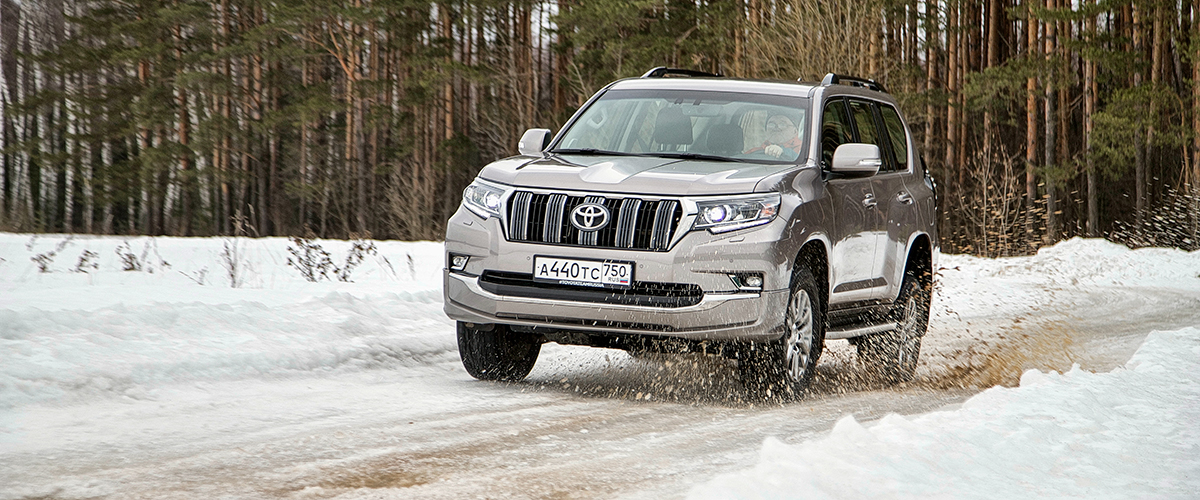 Toyota Land Cruiser Prado 2.8D 4WD Style Toyota Land Cruiser Prado 2.8D 4WD Style