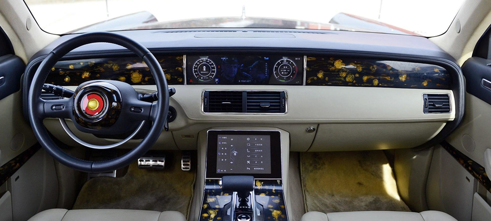 Китайцы сделали свой Rolls-Royce для высших чиновников Китайцы сделали свой Rolls-Royce для высших чиновников
