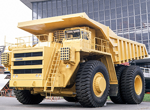 БелАЗ-75211, 1983 год БелАЗ-75211, 1983 год