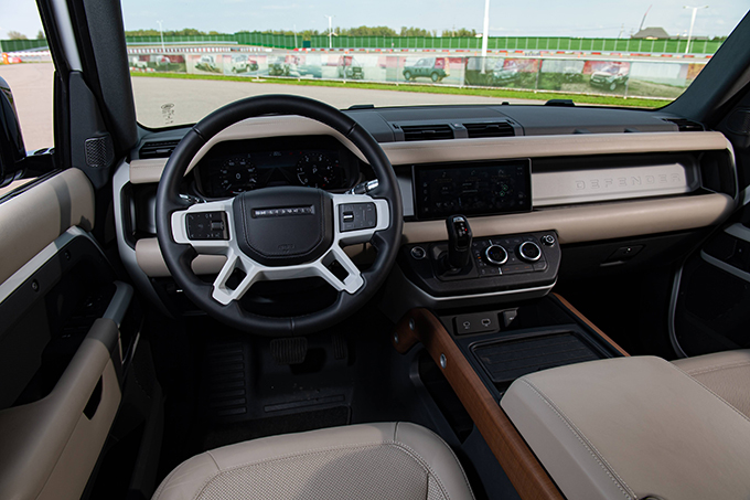 Land Rover Defender L663