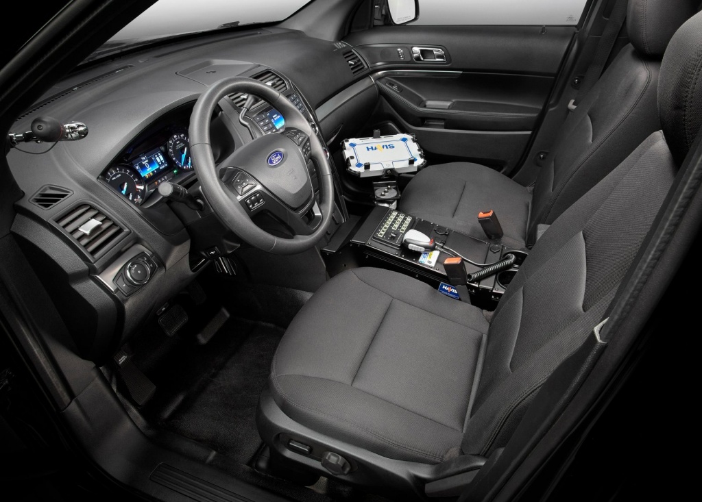 Ford-Police_Interceptor_Utility_2016_1600x1200_wallpaper_10.jpg Ford-Police_Interceptor_Utility_2016_1600x1200_wallpaper_10.jpg
