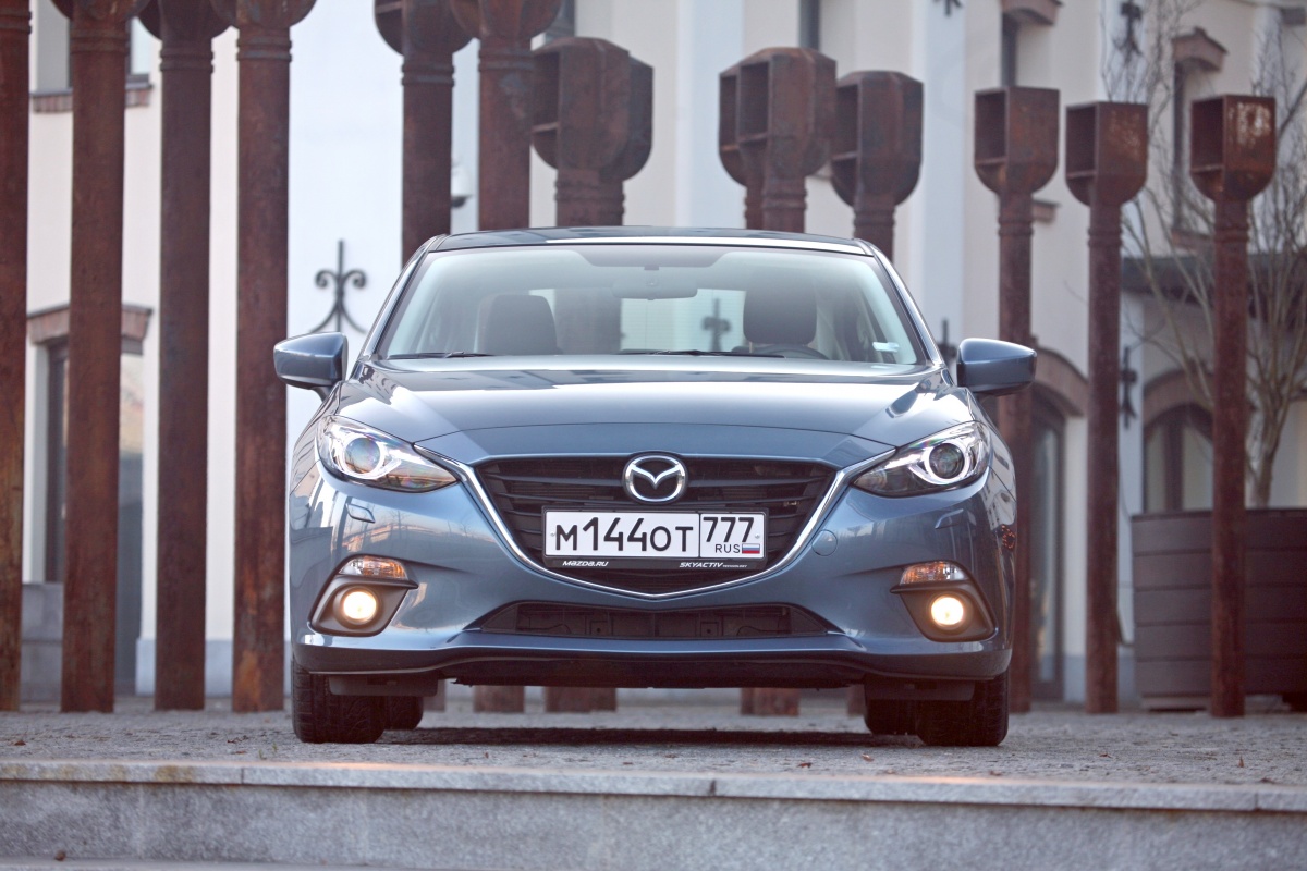 Первый тест-драйв Mazda3 1.5 6MT