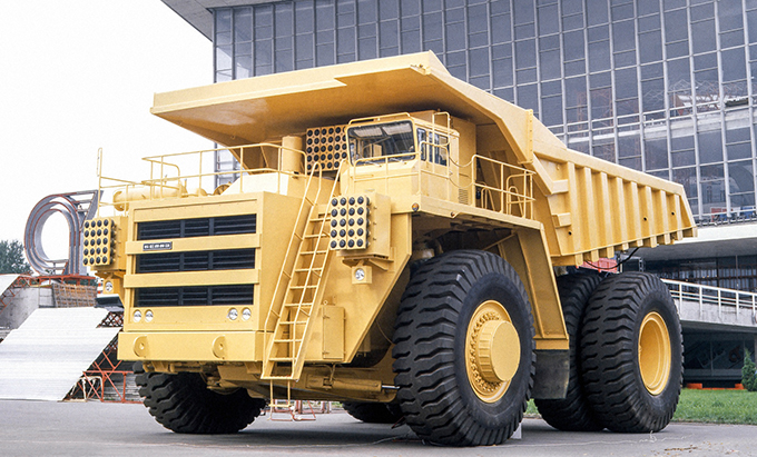 БелАЗ-75211, 1983 год БелАЗ-75211, 1983 год