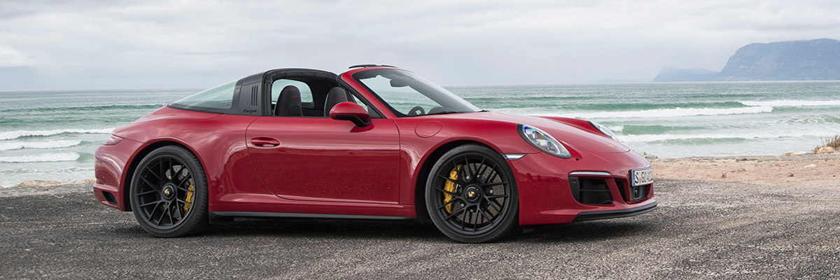 Porsche 911 GTS