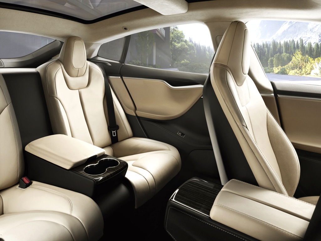 tesla-executive-rear-seats.jpg tesla-executive-rear-seats.jpg