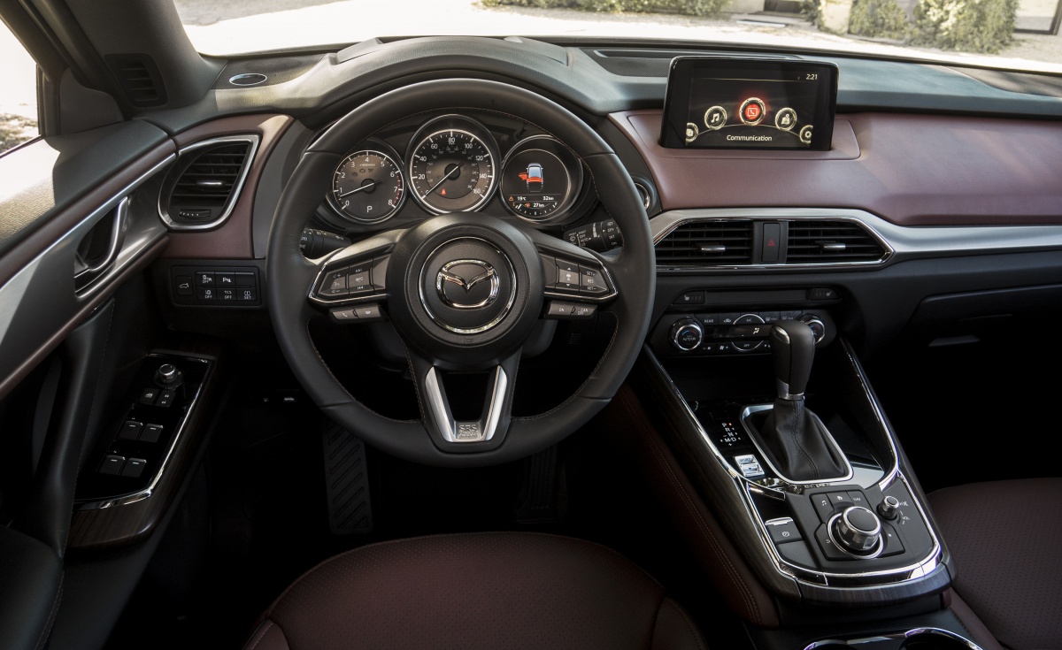 Полноразмерный кроссовер Mazda CX-9 дебютировал в Лос-Анджелесе с новым турбомотором