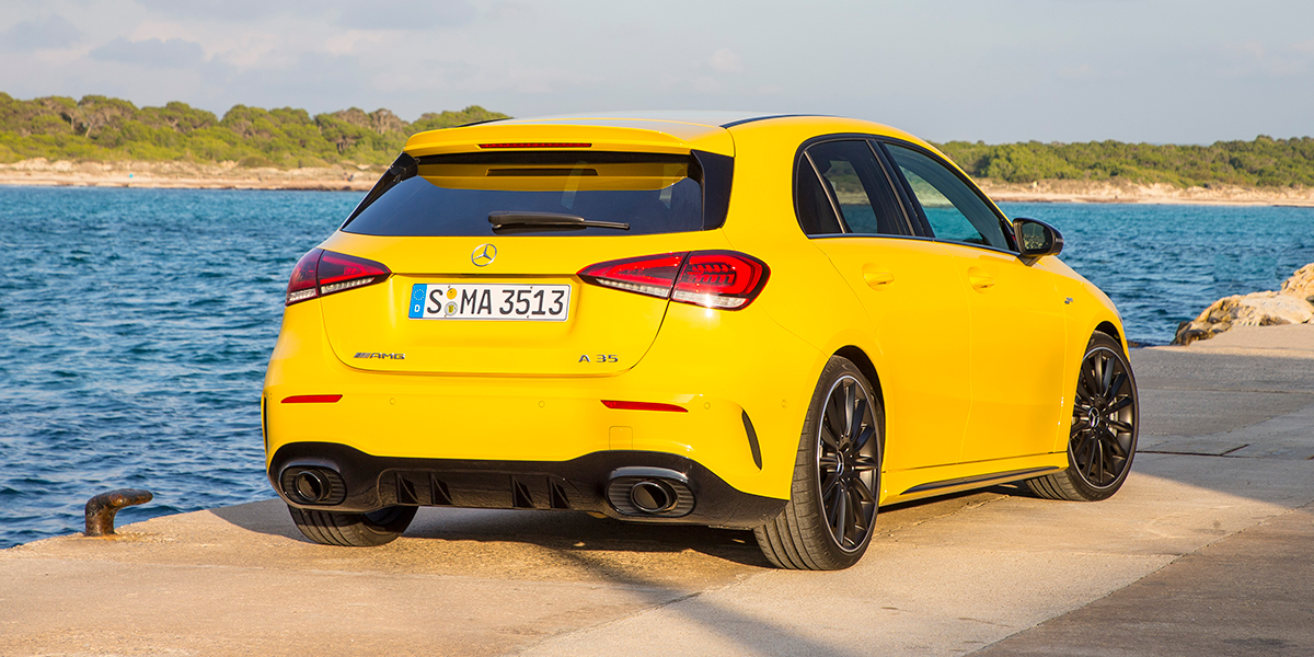 Mercedes-AMG A35 4Matic: Игрушка для мальчиков. И девочек тоже Mercedes-AMG A35 4Matic: Игрушка для мальчиков. И девочек тоже