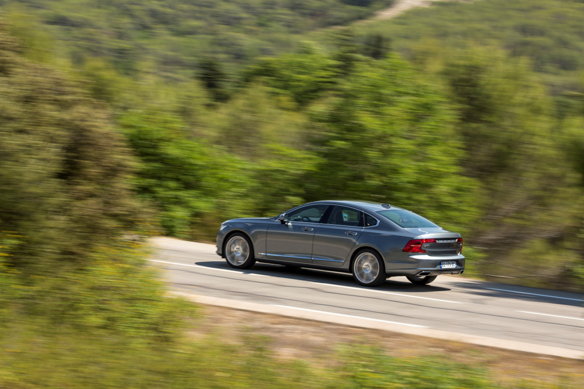 volvo_s90_d4_inscription_49.jpeg volvo_s90_d4_inscription_49.jpeg