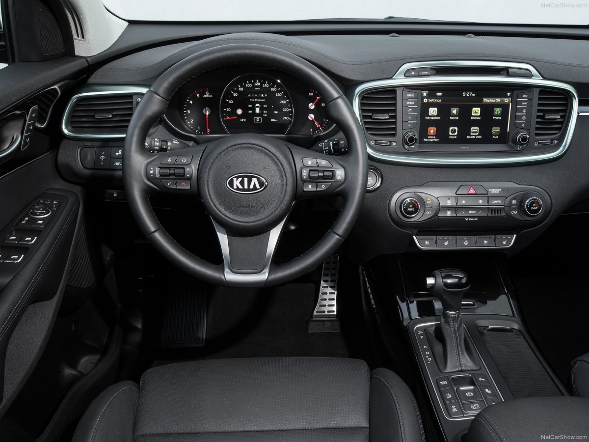 Kia-Sorento_2015_1600x1200_wallpaper_0f.jpg