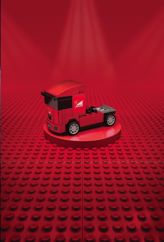 Scuderia Ferrari Truck