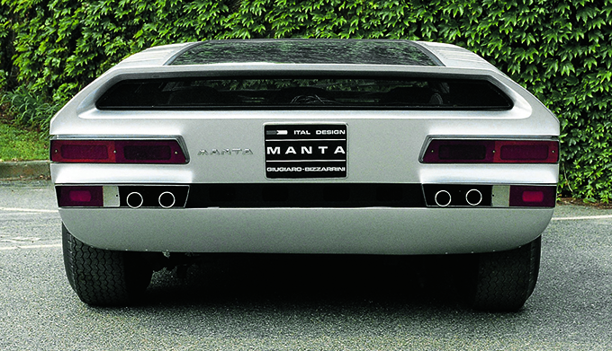 Bizzarrini-Manta