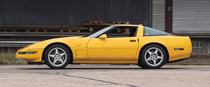 Corvette С4 1983 Corvette С4 1983