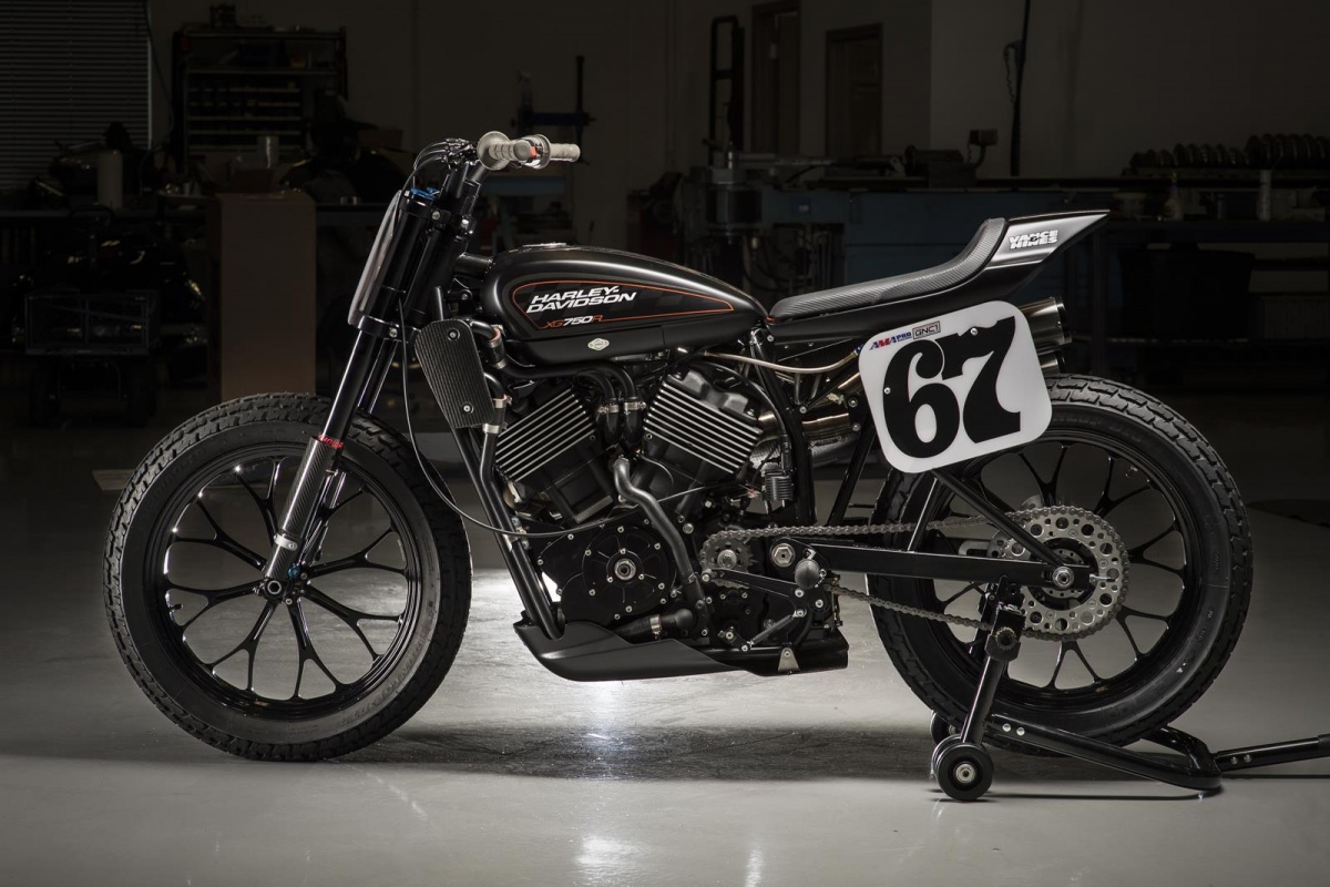 XG750R 01.jpg